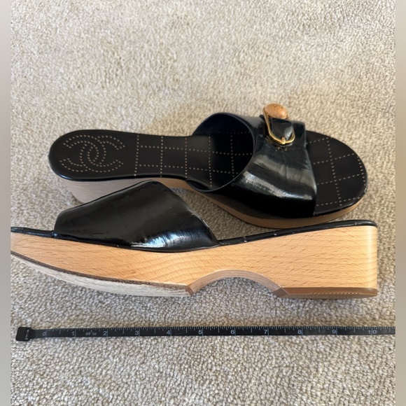 Chanel Vintage CC Clog Sandals / Size 10B - Picture 11 of 11